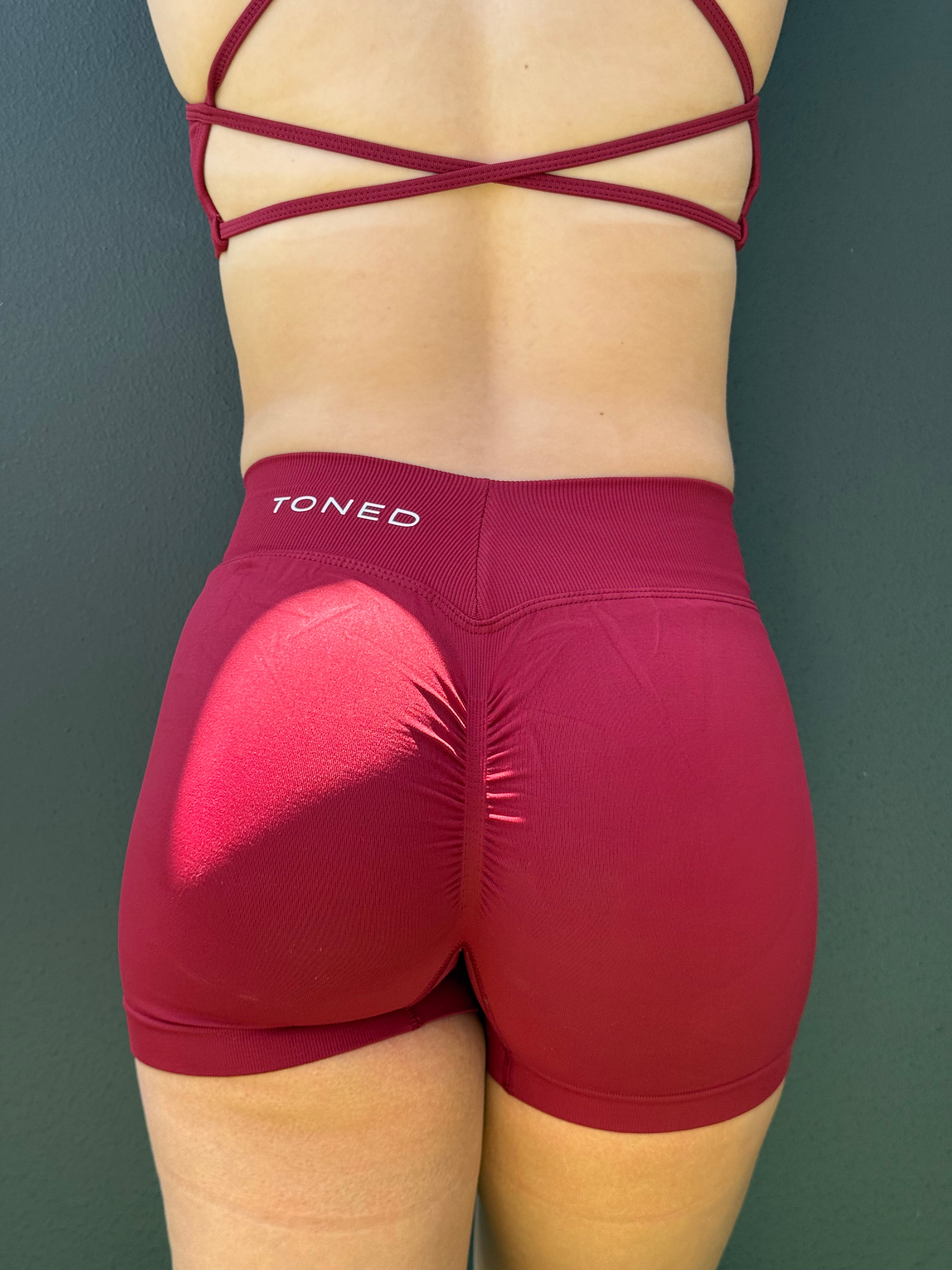 V-Cut Sculpt Balance Shorts