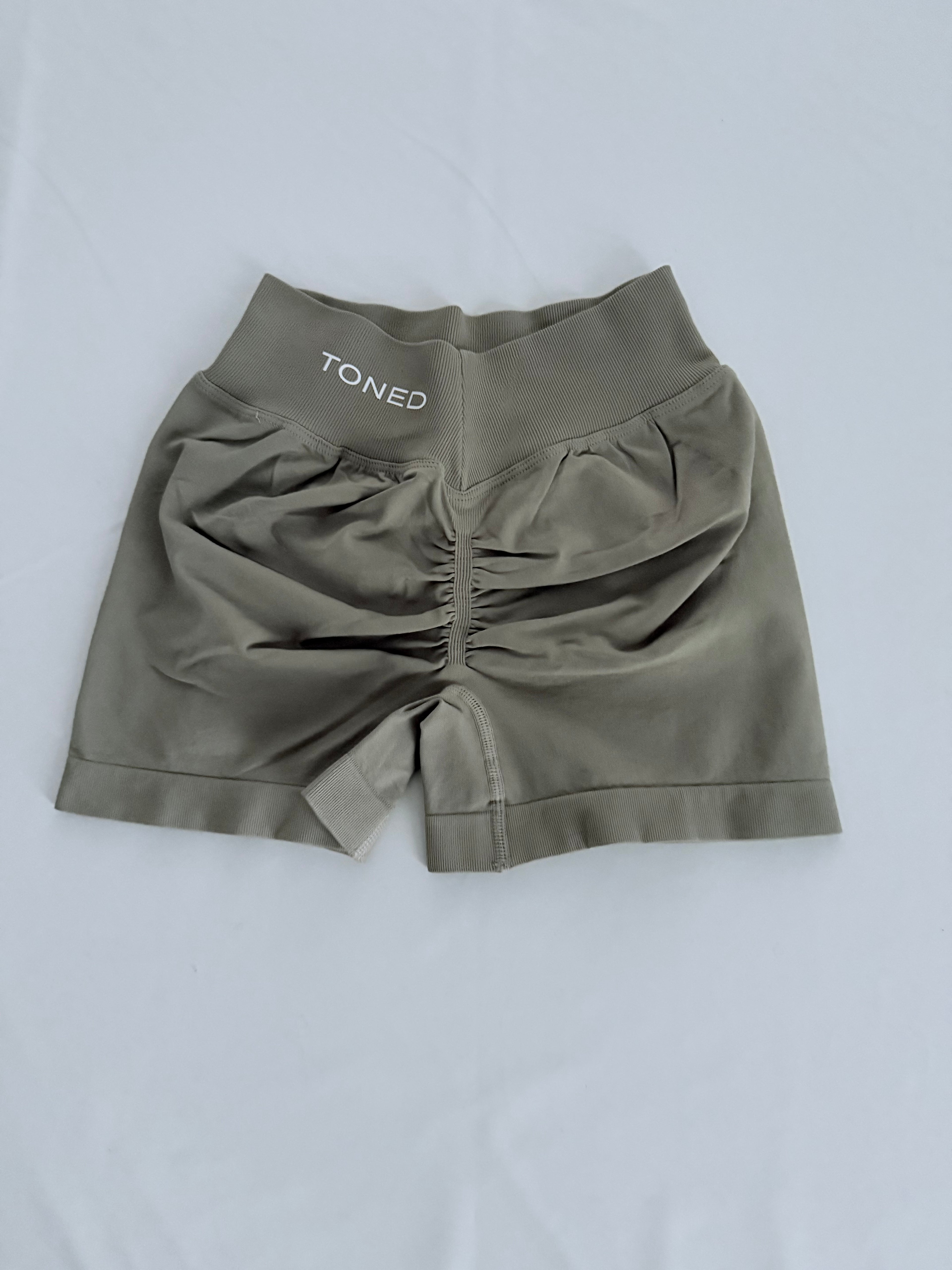 V-Cut Sculpt Balance Shorts