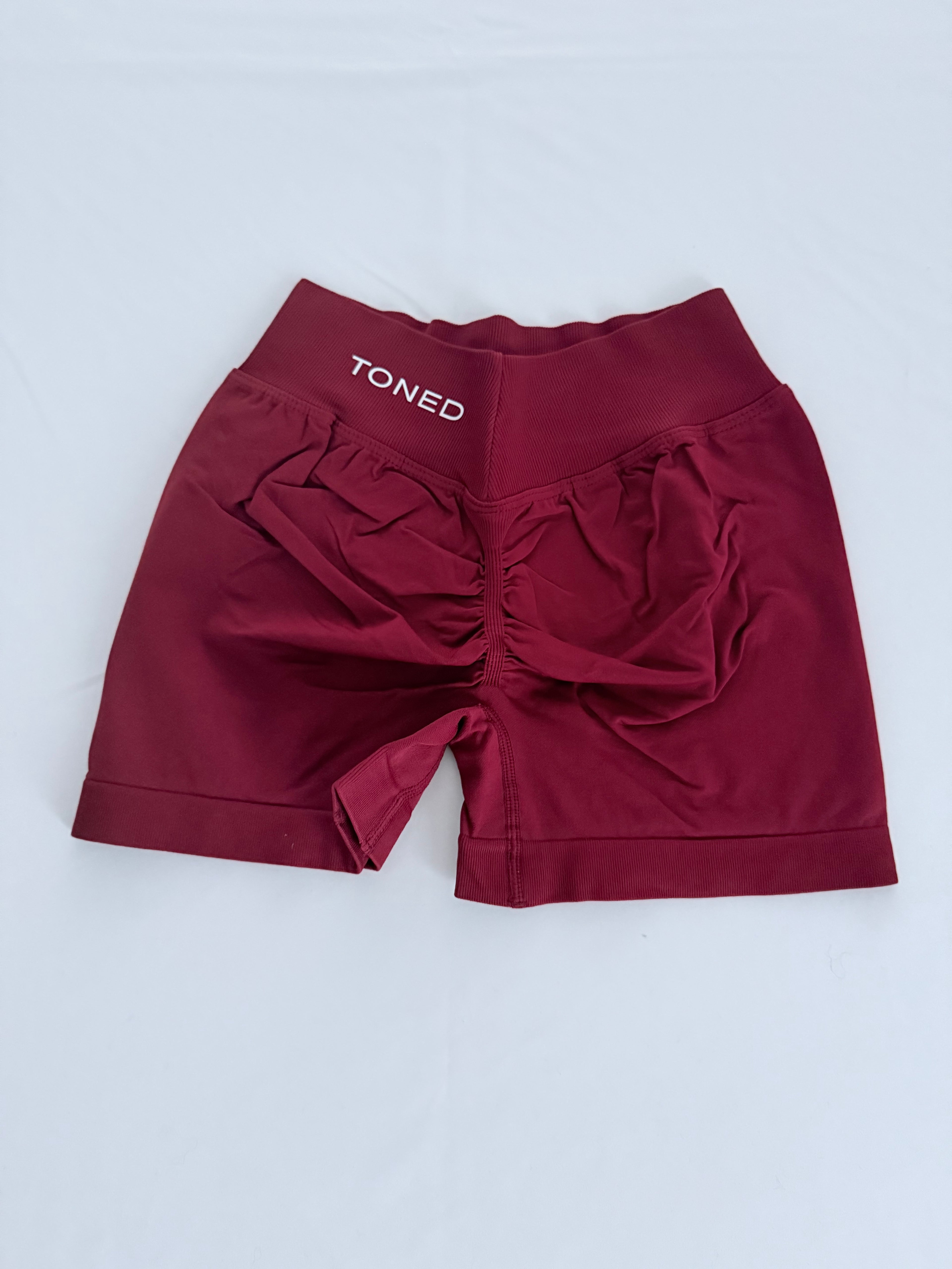 V-Cut Sculpt Balance Shorts